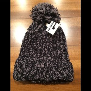 NWT Sonoma knit hat with pom